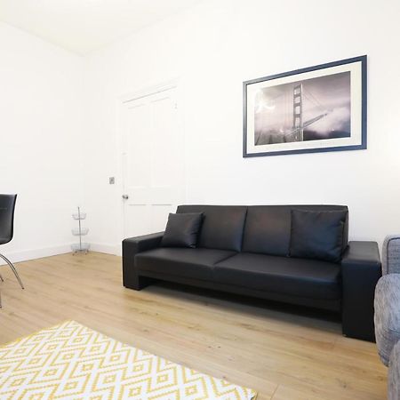 Stunning Modern 3 Bedroom Apartment Edinburgh Luaran gambar