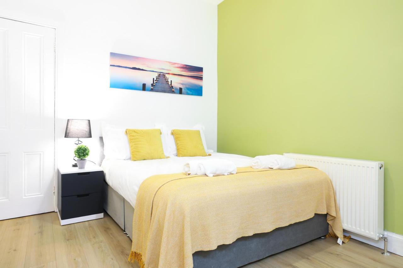 Stunning Modern 3 Bedroom Apartment Edinburgh Luaran gambar