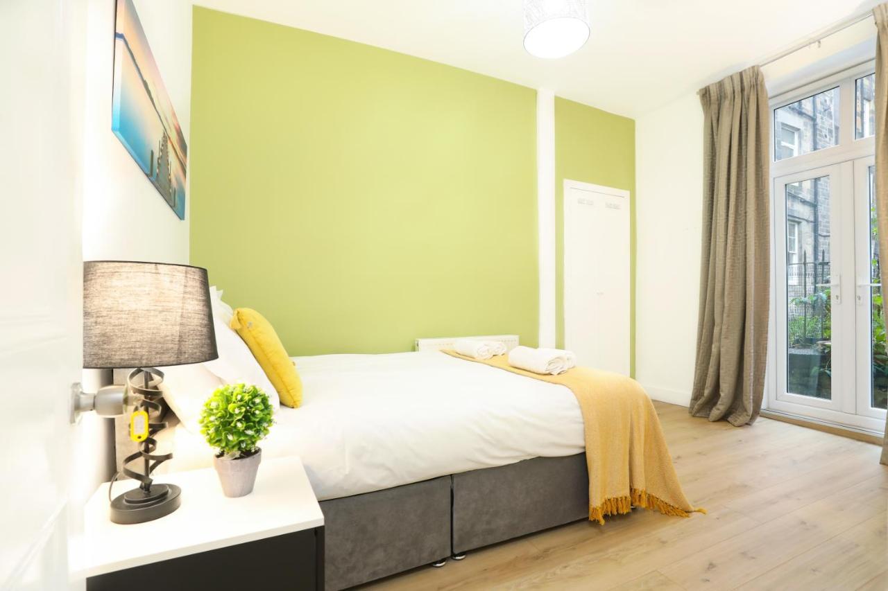 Stunning Modern 3 Bedroom Apartment Edinburgh Luaran gambar