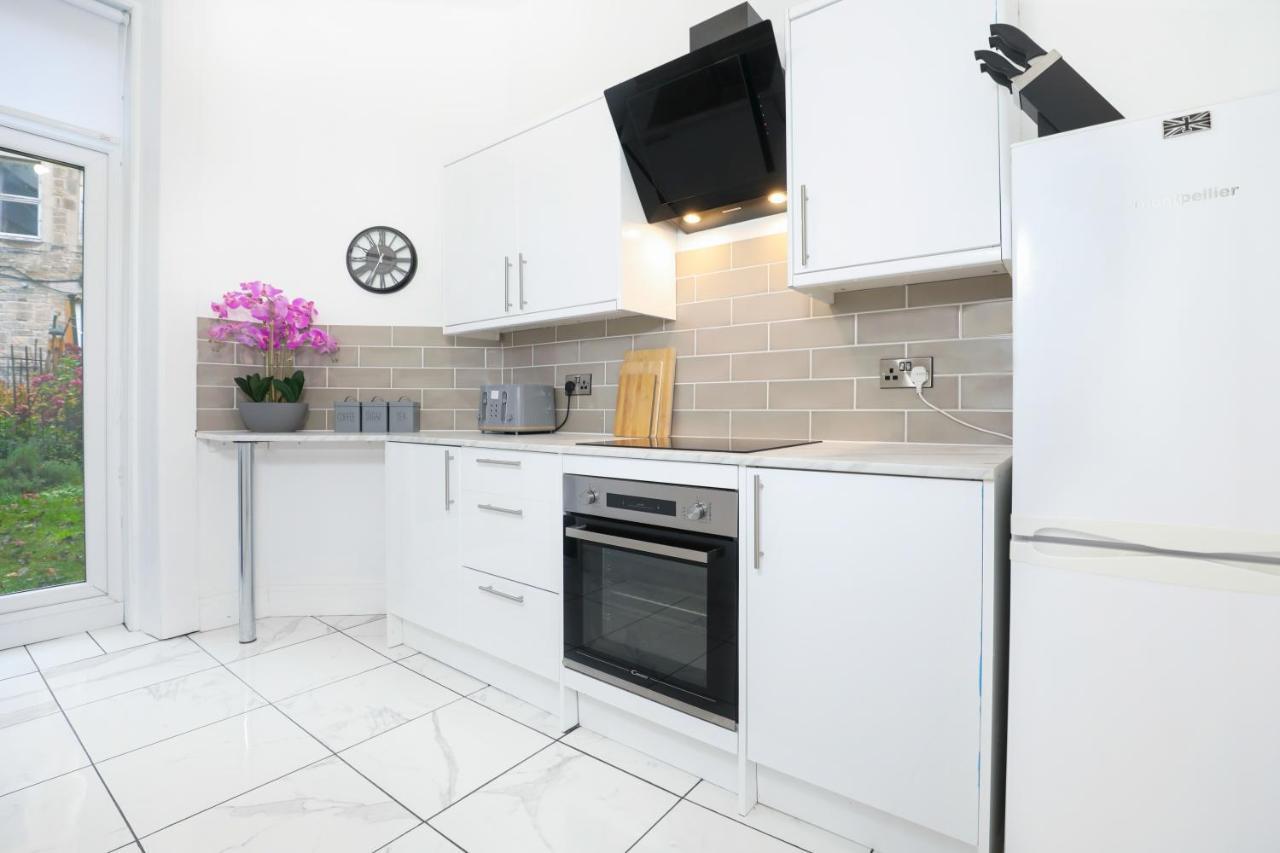 Stunning Modern 3 Bedroom Apartment Edinburgh Luaran gambar