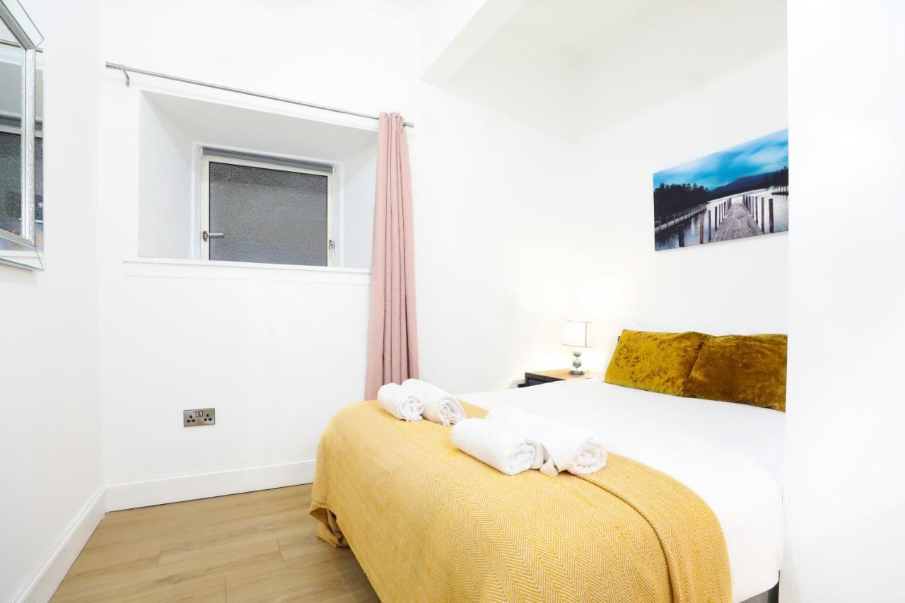 Stunning Modern 3 Bedroom Apartment Edinburgh Luaran gambar
