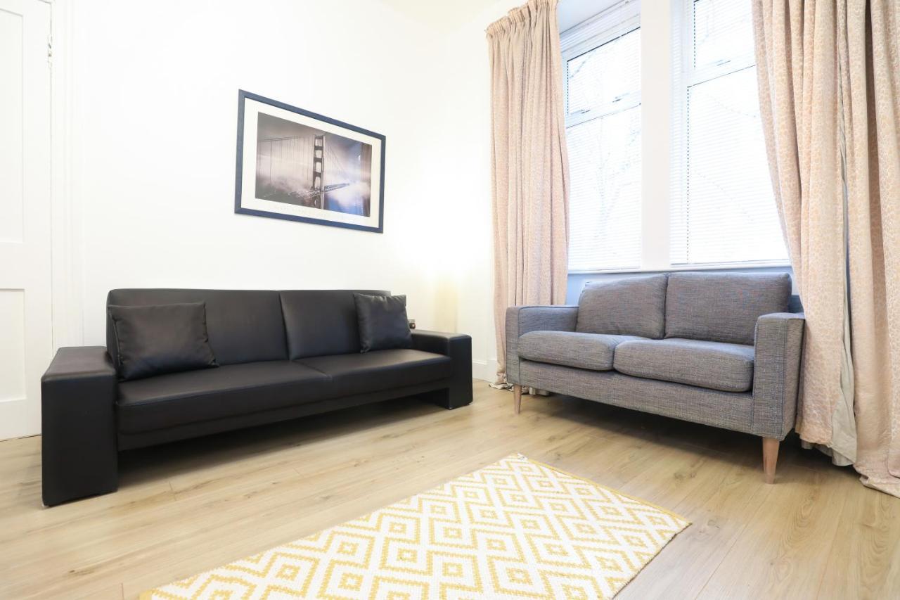 Stunning Modern 3 Bedroom Apartment Edinburgh Luaran gambar