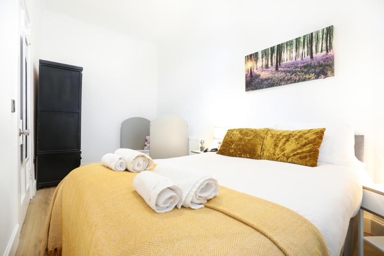 Stunning Modern 3 Bedroom Apartment Edinburgh Luaran gambar