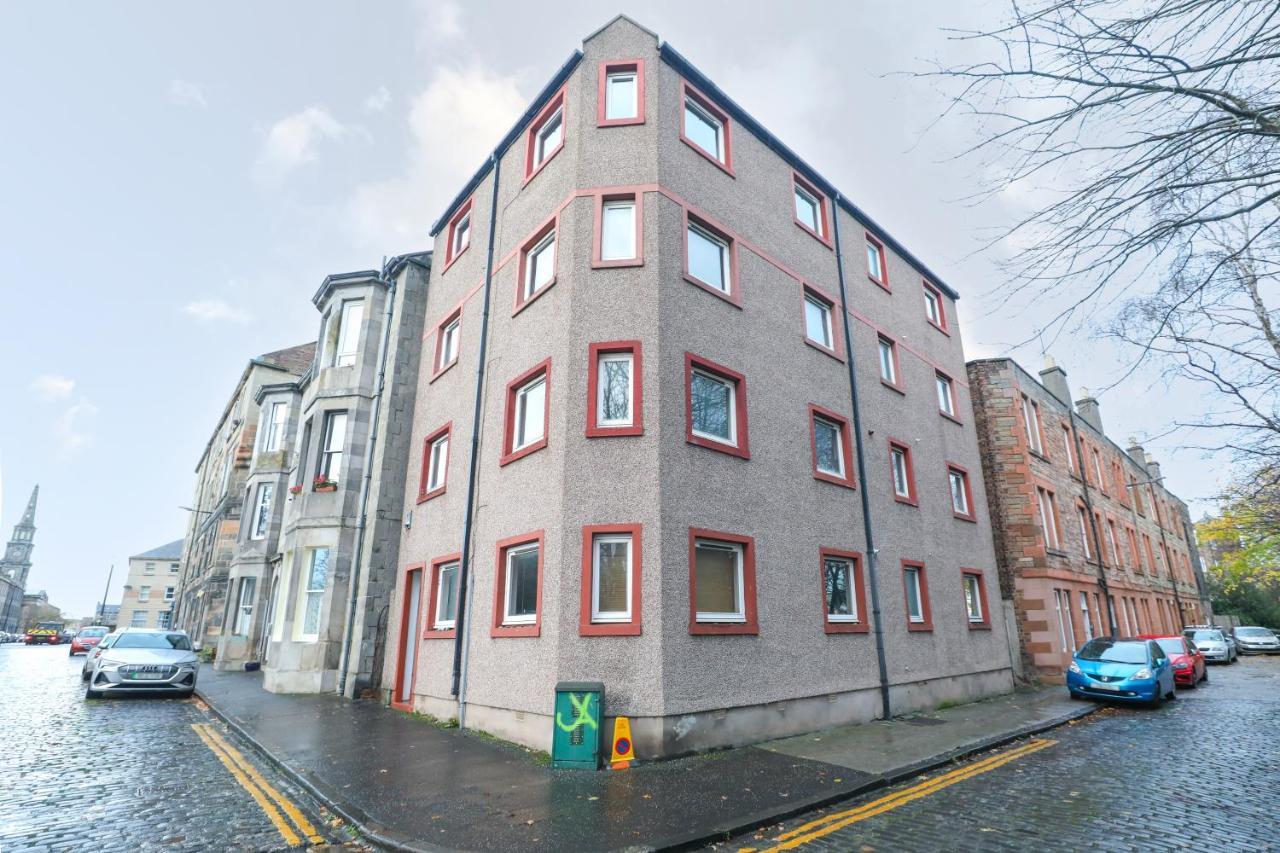 Stunning Modern 3 Bedroom Apartment Edinburgh Luaran gambar