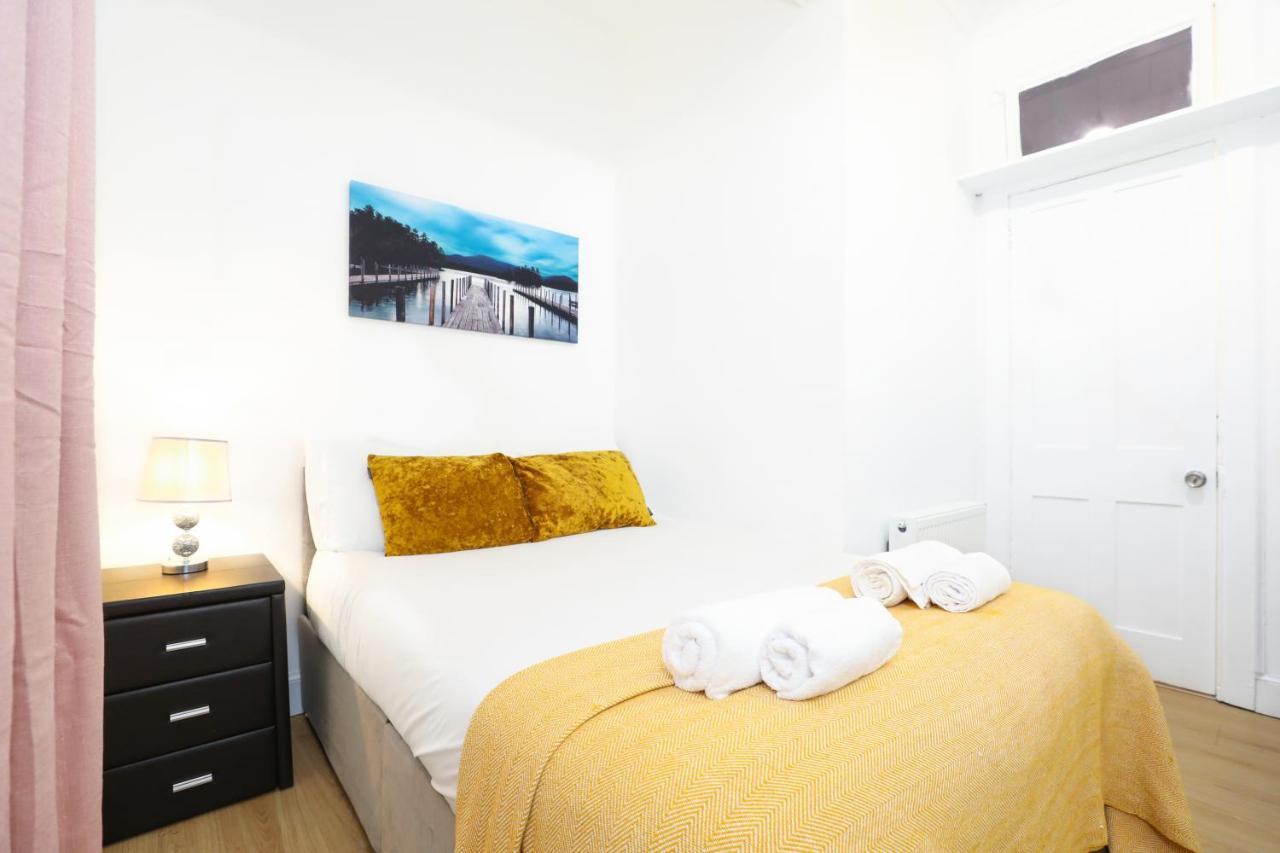 Stunning Modern 3 Bedroom Apartment Edinburgh Luaran gambar